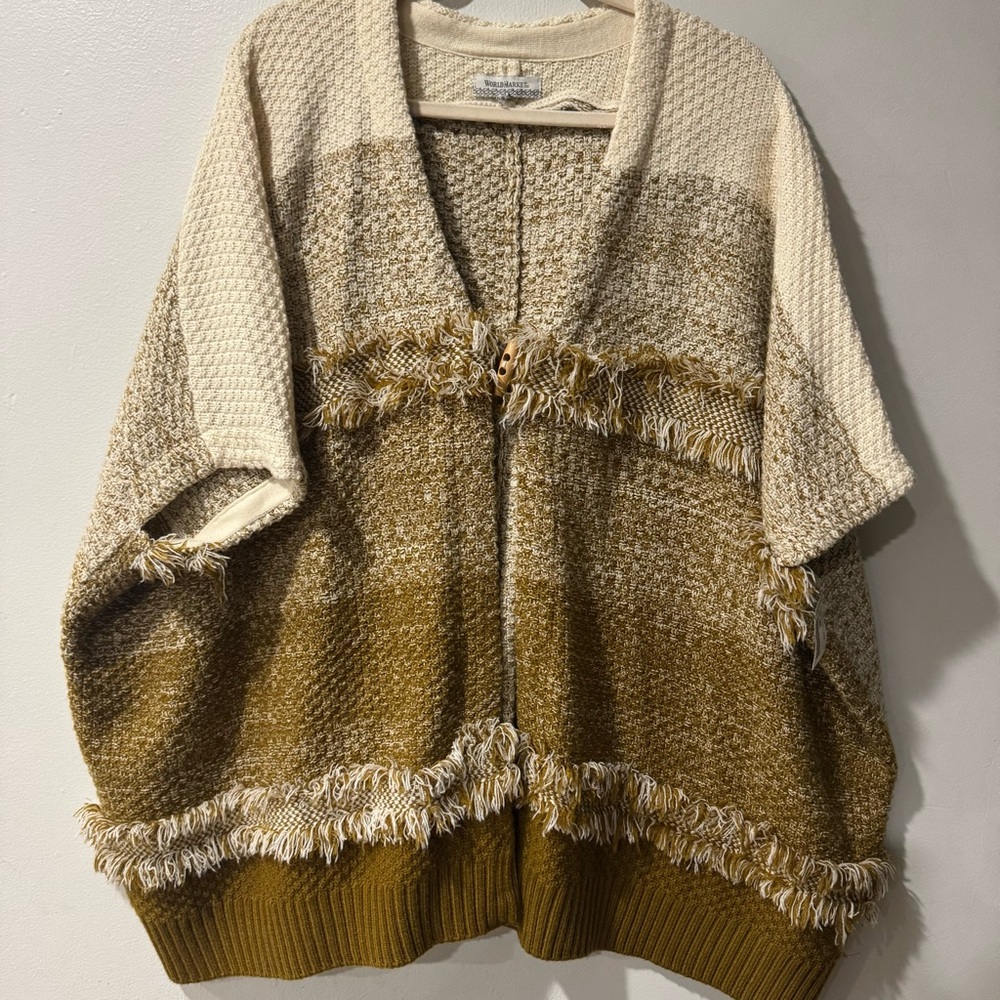 World Market Shawl Women's One Size Dark Yellow Poncho Blanket Wrap‎ Shrug